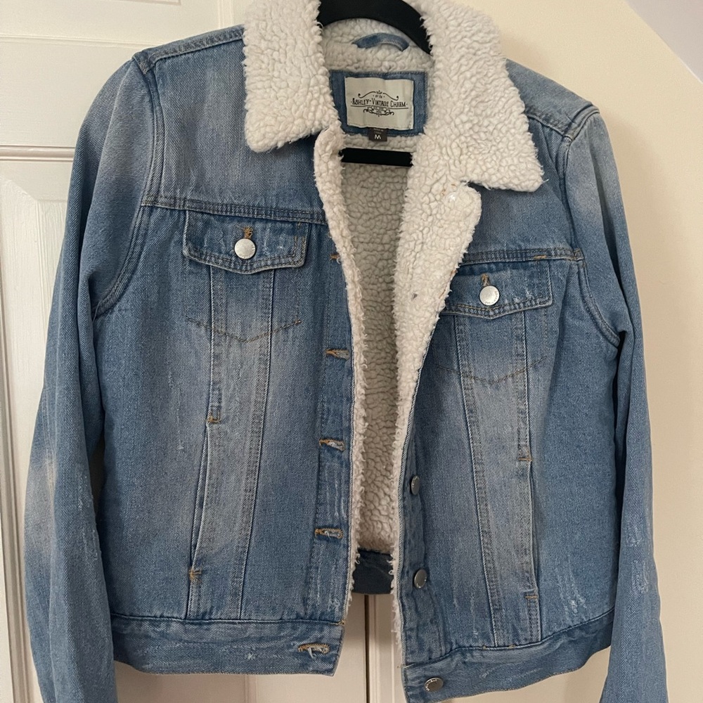 Ashley Vintage Charm: Jean Jacket with Fur